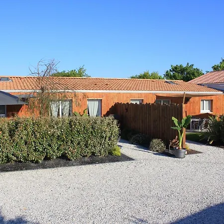 Aux Quereux De Bel Air Appartamento Andilly-les-Marais